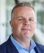 Andy Dignan Headshot